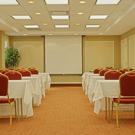 Holiday Inn Washington-Georgetown ภายนอก รูปภาพ